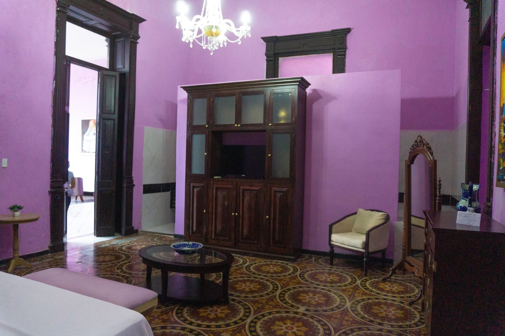 Hotel Lavanda Cas Mérida Εξωτερικό φωτογραφία A room at the hotel