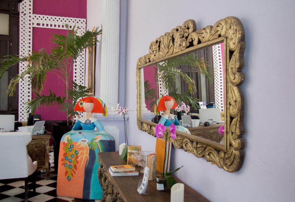 Hotel Lavanda Cas Mérida Εξωτερικό φωτογραφία A mirror